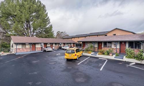 洛杉矶, San Luis Obispo 老牌汽车旅馆，交通便利，仅售$3,600,000 (C-048)