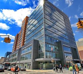 纽约，Queen  Flushing，办公大楼，顶级地段，售价$2,280,000  (C-070)
