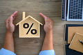 美国贷款买房：选“浮动利率” 还是“固定利率”