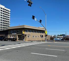 舊金山，San Mateo County，獨(dú)立辦公樓，鄰近 Hillsdale 火車(chē)站，售價(jià)$3,950,000 (C-090)