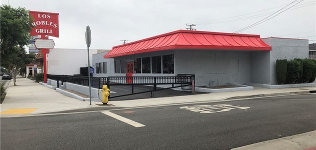 洛杉矶,Los Angeles County Hawthorne , 高档酒吧,霍桑市黄金地段,售价$1,875,000 (C-094)