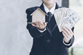 美国地产经纪人收入几何？——2022年美国最热职业收入内幕真相