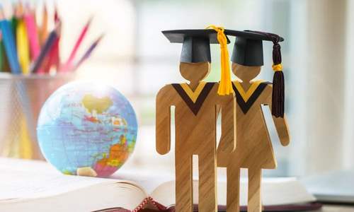 想去美国留学，只要排名前100的大学……这样选校只会害了你！