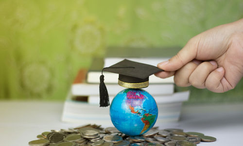 留学钱包要兜不住了，美国大学学费又在涨涨涨！部分院校学费将迈入9万美元大关！