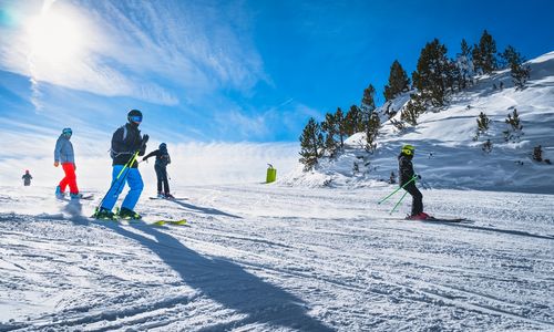 西雅圖附近最佳滑雪勝地，附攻略+冬季滑雪安全注意事項