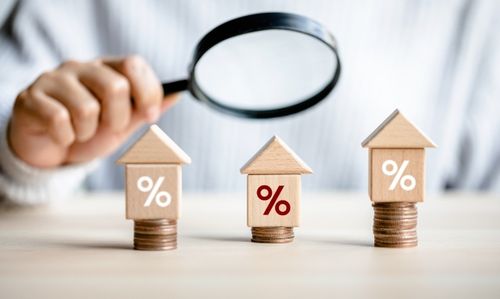 美国房贷利率数月来首次跌破7%，市场展望乐观