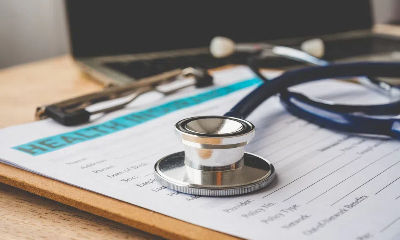 欧记健保联邦补助明年底到期，340万人担忧失医疗保险