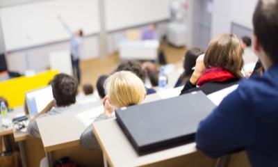 文科生留学美国不知道选什么专业？热门专业和TOP大学推荐！