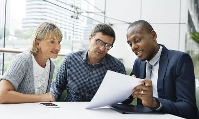 想要獲得穩(wěn)定的美元收入？美國(guó)年金怎么選？